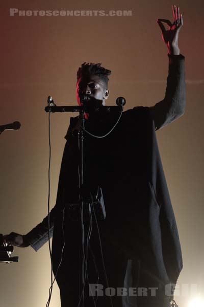 MOSES SUMNEY - 2017-11-02 - PARIS - Grande Halle de La Villette - 